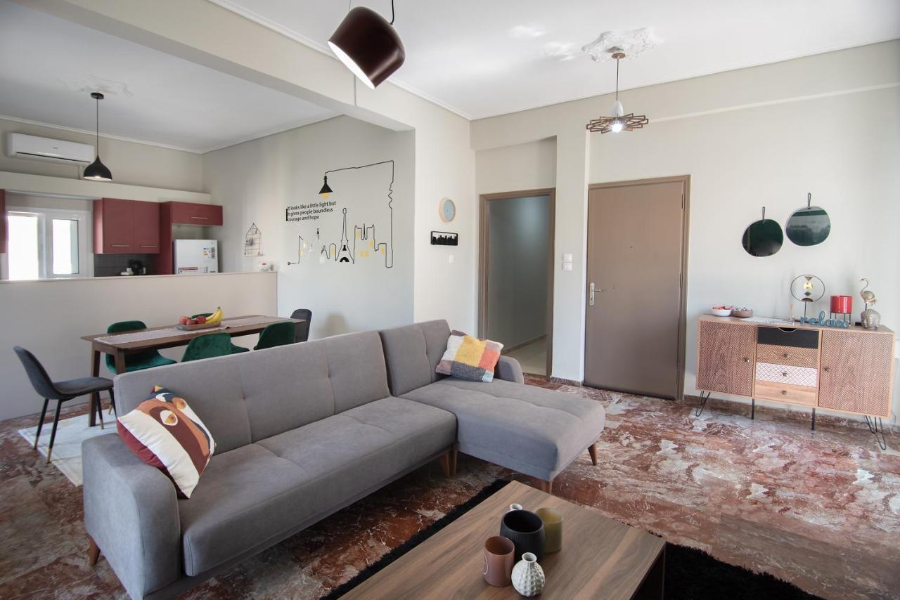 Emerald 110M2 Entire Floor Apt Steps To City'S Heart 칼라마타 외부 사진
